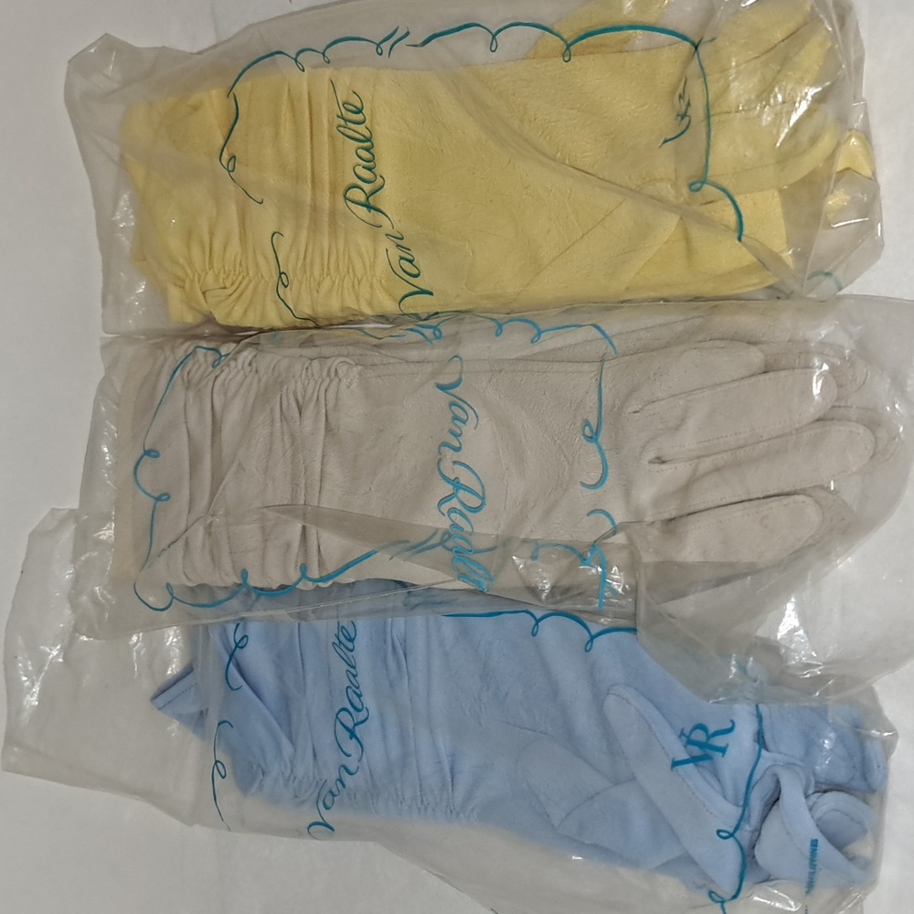 VAN RAALTE vintage gloves 3 pair, blue, yellow, cream